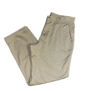 EUC The North Face Men's Khaki Chinos- 34 Short